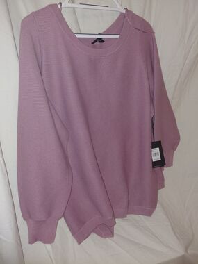 Cyrus Women's Crewneck Sweater in Dusty Lavender